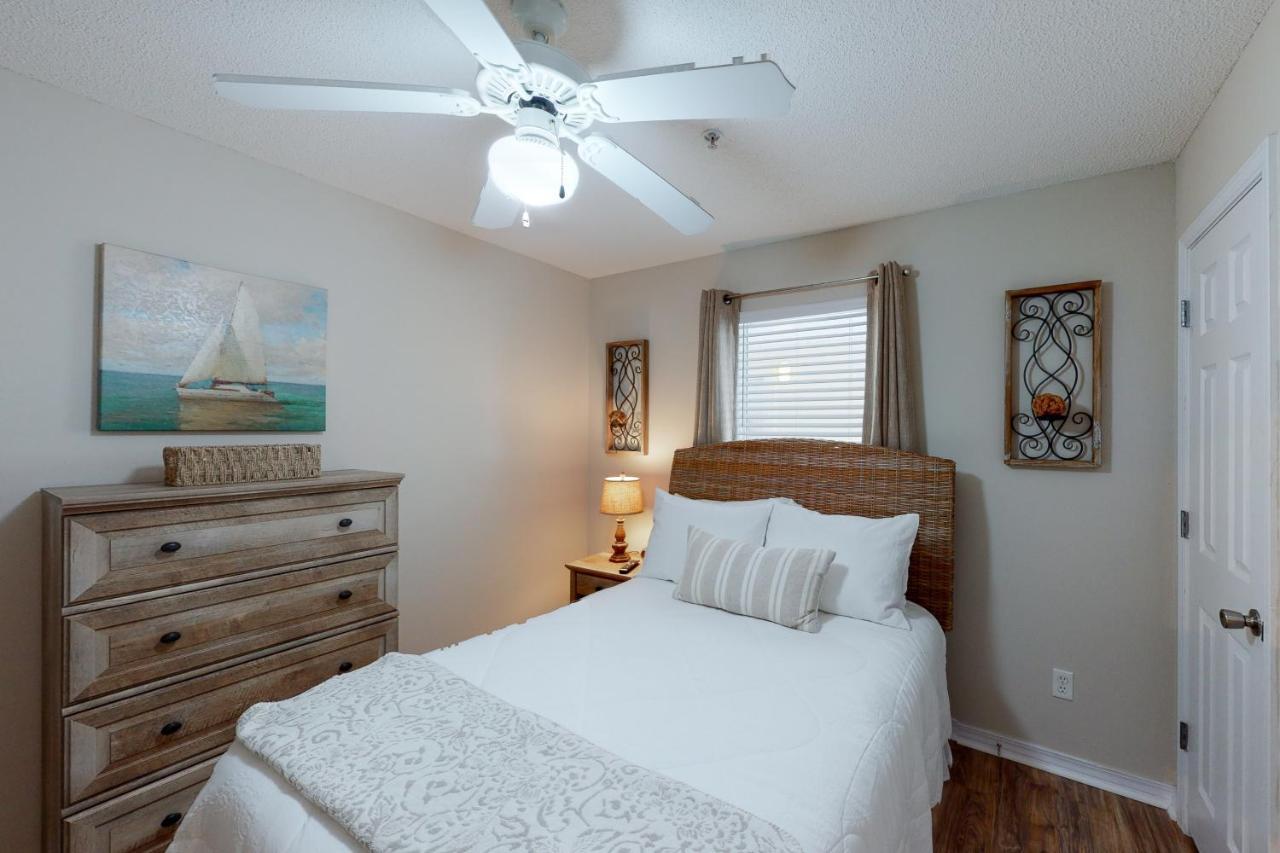 Gulf Island Condos II ナバー エクステリア 写真