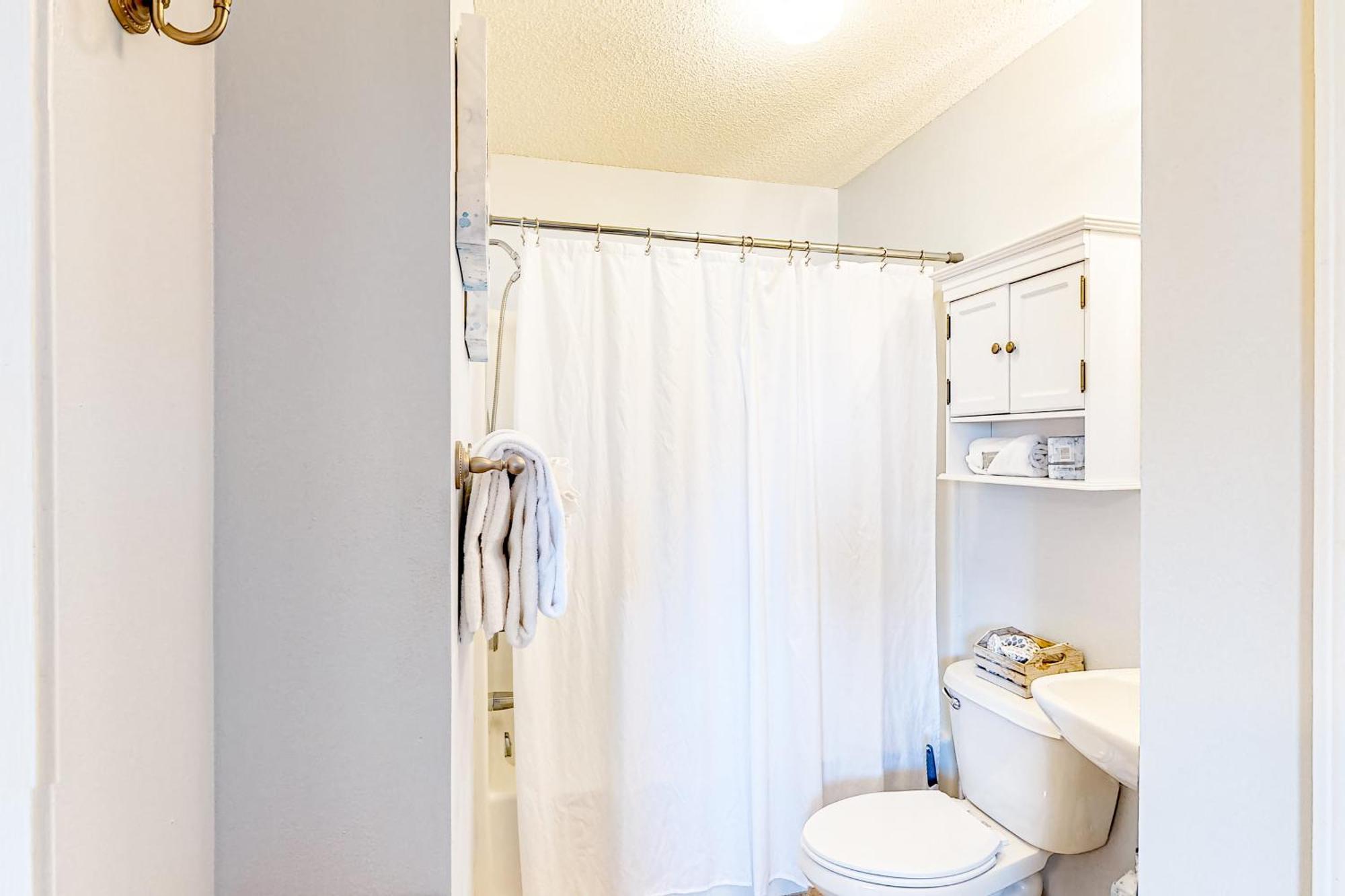 Gulf Island Condos II ナバー 部屋 写真