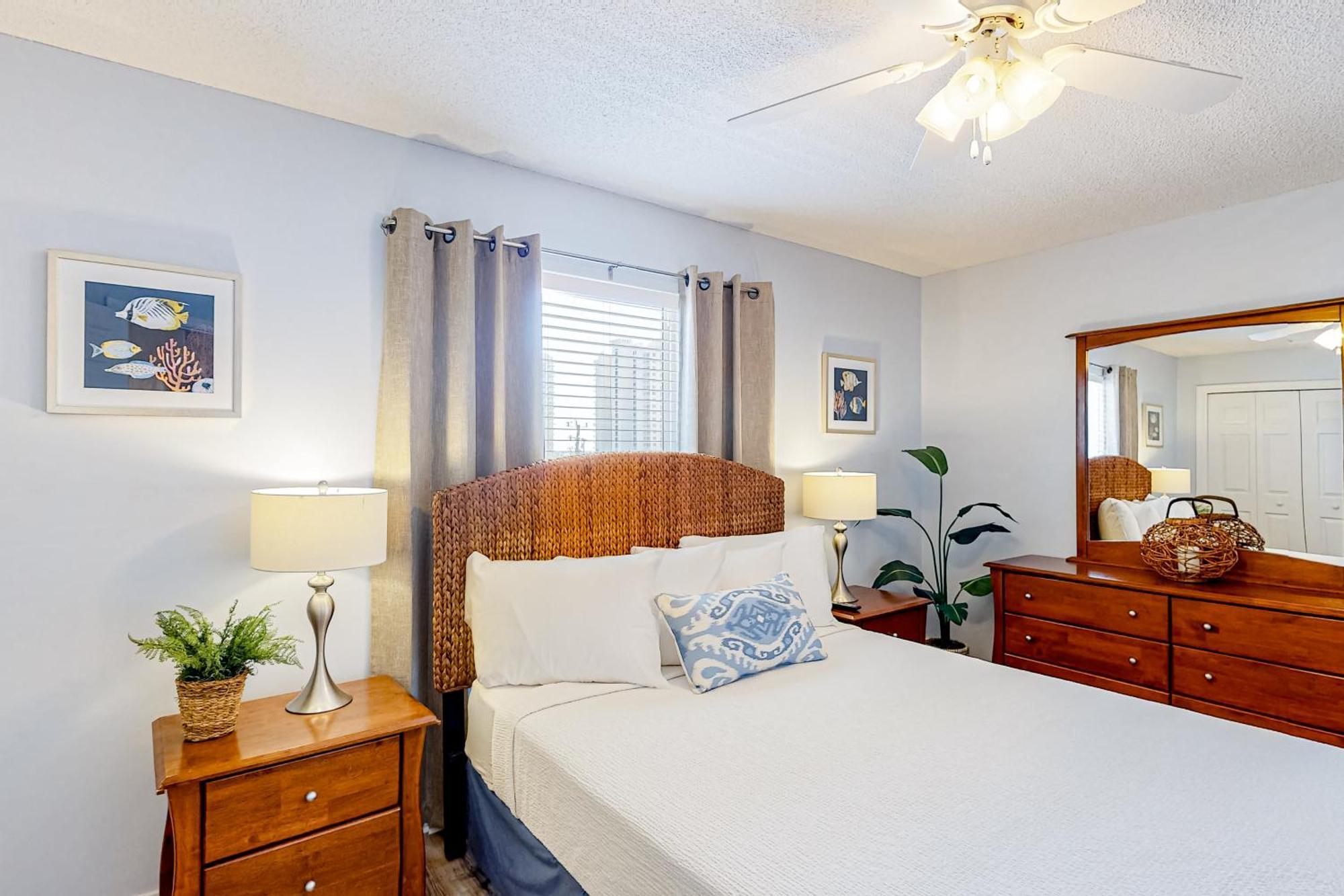 Gulf Island Condos II ナバー 部屋 写真